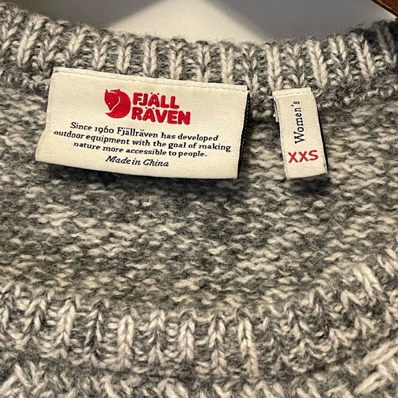 Fjällräven Övik Structure Sweater 100% Wool in Heather Gray Sim Fit XXS - Picture 6 of 7